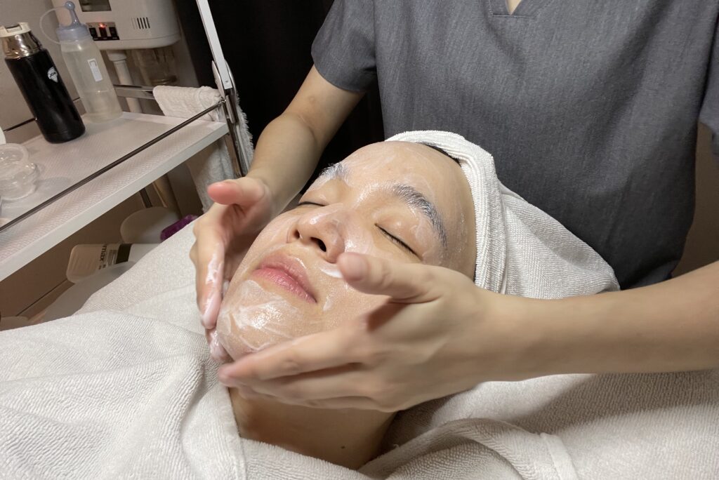 indulgence beauty facial skin icing cryotherapy