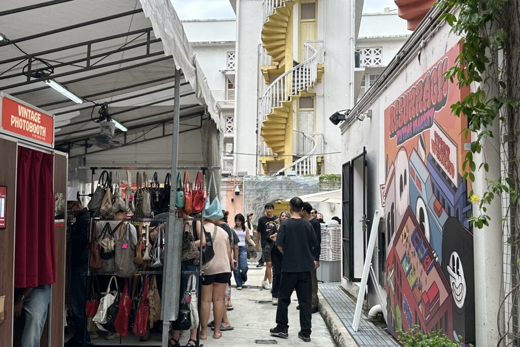 Resurrack Vintage Market