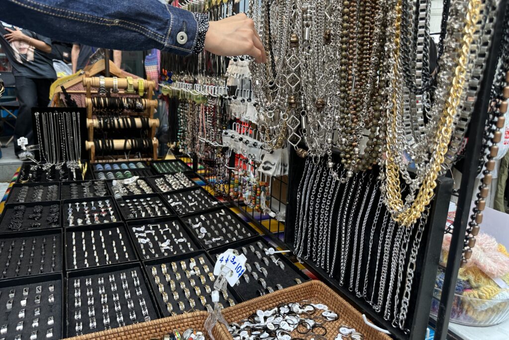 Resurrack Vintage Market