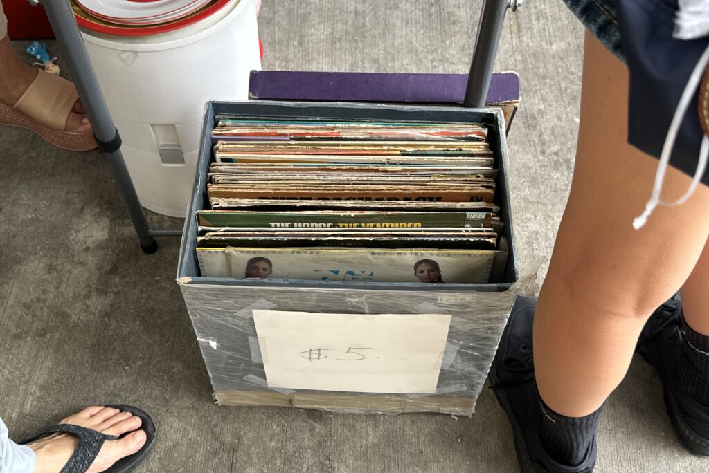 Resurrack Vintage Market