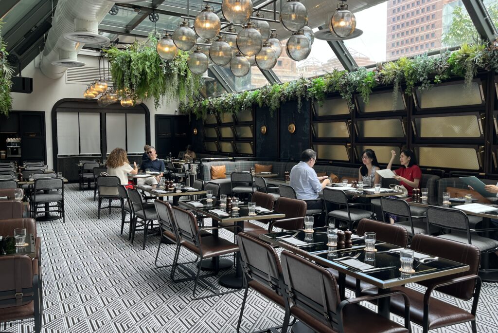 Eden Restaurant Pullman Singapore Orchard