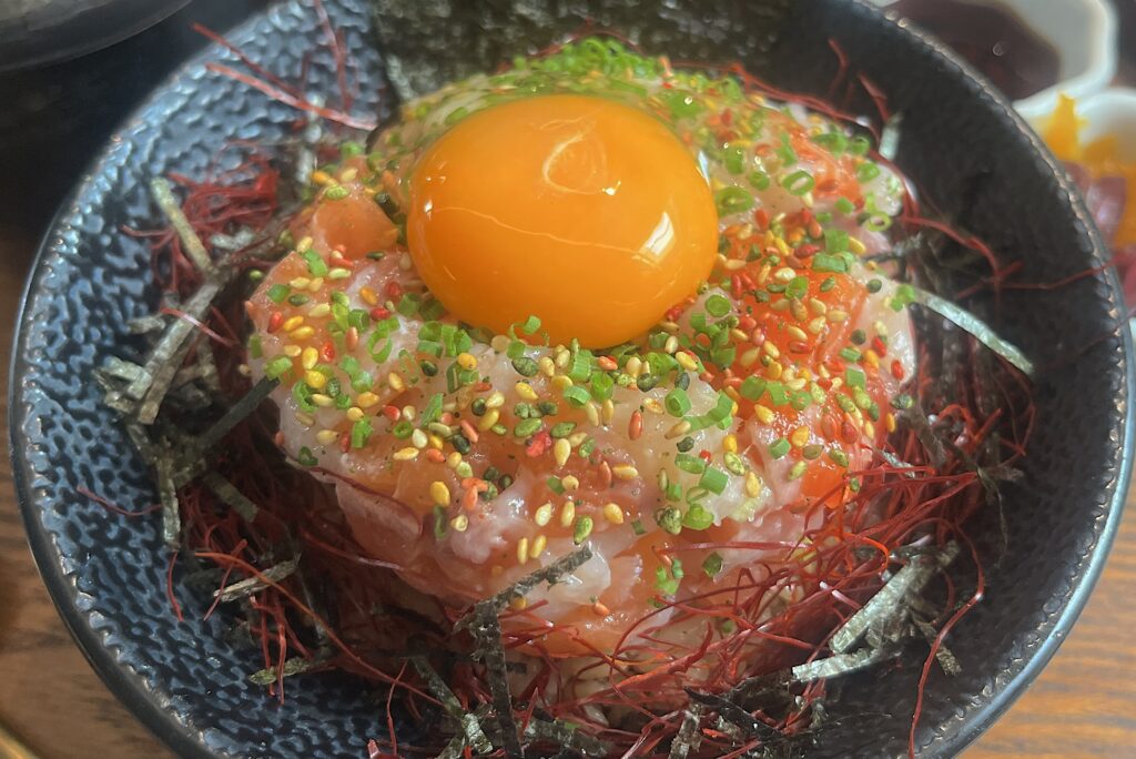 RAPPU Handroll Sushi Bar