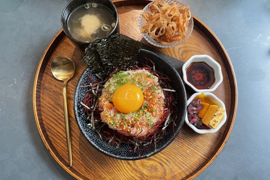 RAPPU Handroll Sushi Bar