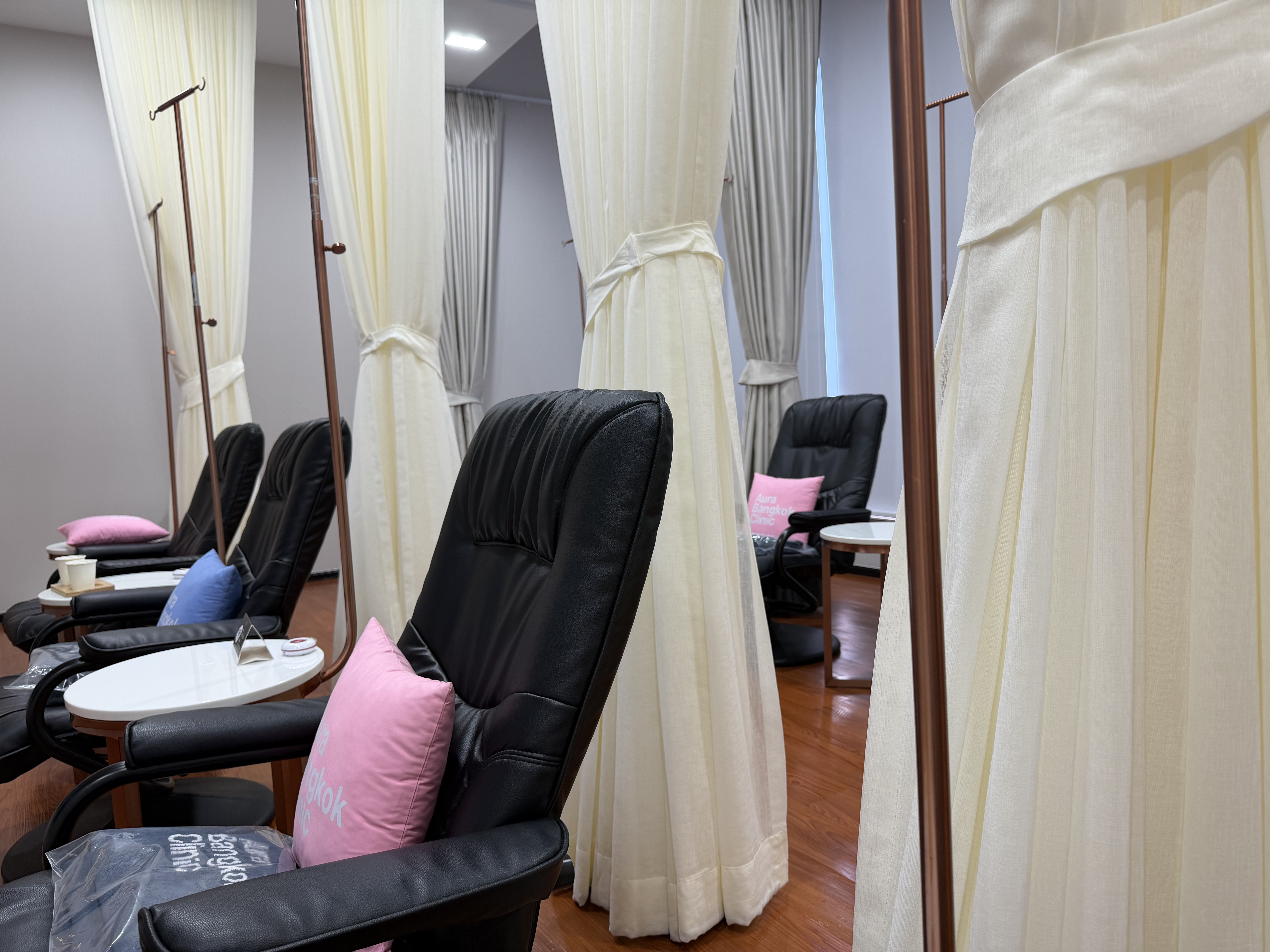 Aura Bangkok Clinic Thailand Aesthetic Treatment