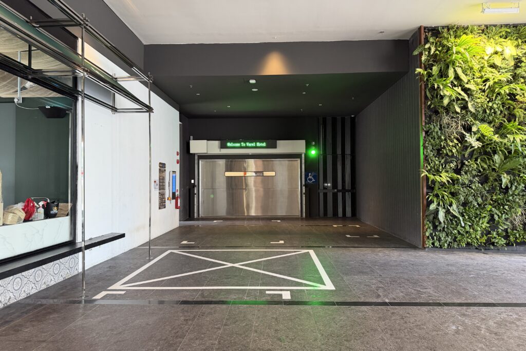 Varel Singapore, a Tribute Portfolio Hotel Deenise Glitz