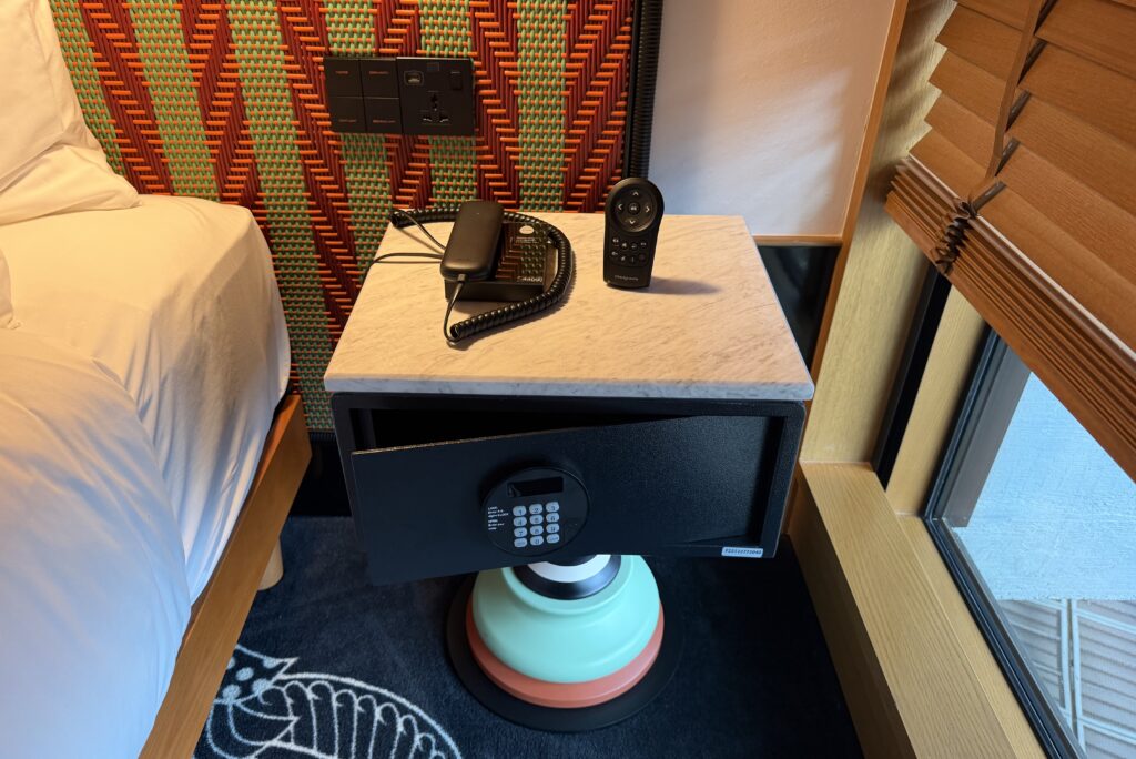 Mama Shelter Singapore Deenise Glitz review
