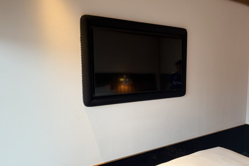 Mama Shelter Singapore Deenise Glitz review