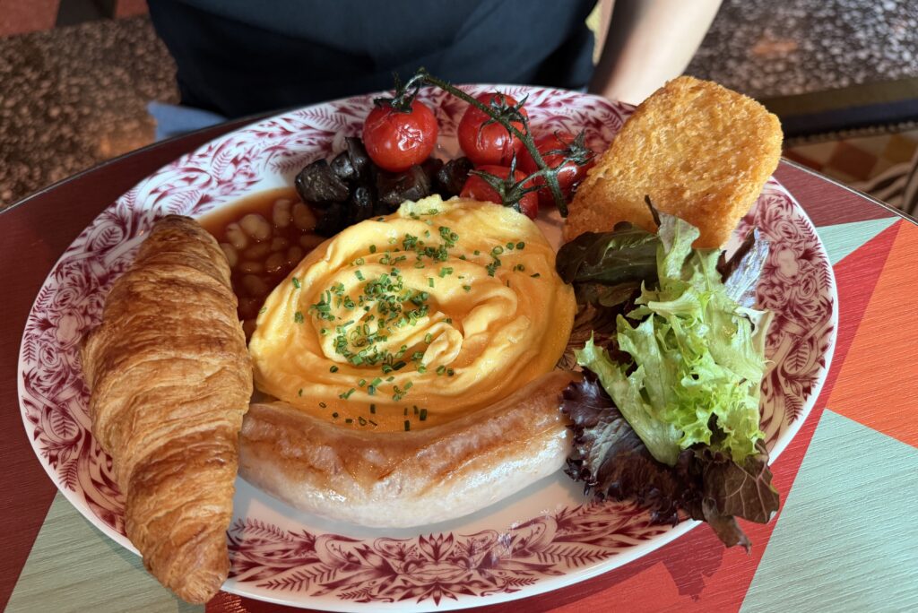 Mama Shelter Singapore Deenise Glitz review
