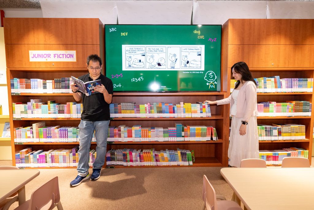 Snoopy Pop-Up Library Plaza Singapura Singapore